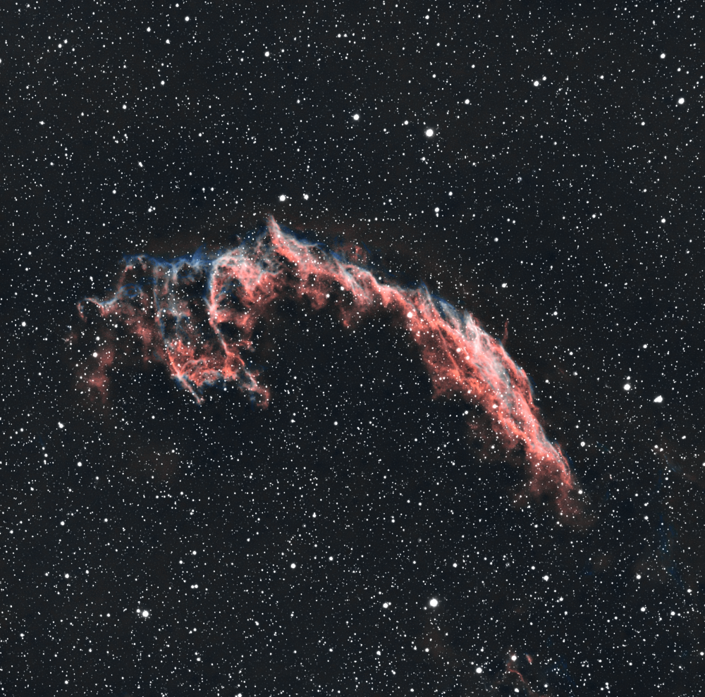NGC 6992 – Eastern Veil Nebula ()