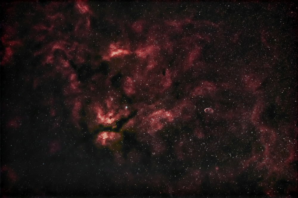 Окрестности звезды Садр в созвездии Лебедя от 05-06.05.2024