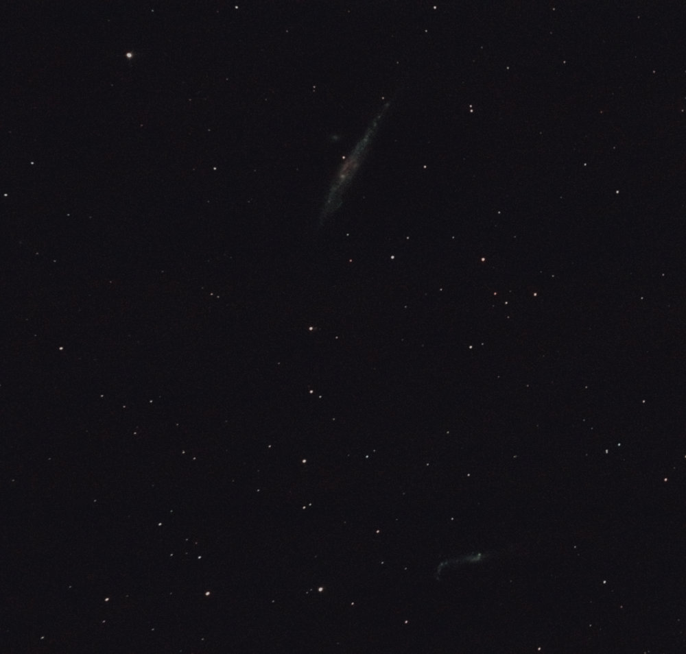 Галактика Кит (NGC 4631) и галактика Лом (NGC 4656)