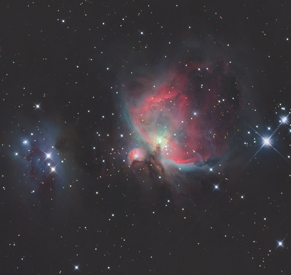 M42 Большая туманность Ориона, M43 Туманность де Мерана и NGC 1977 Бегущий человек