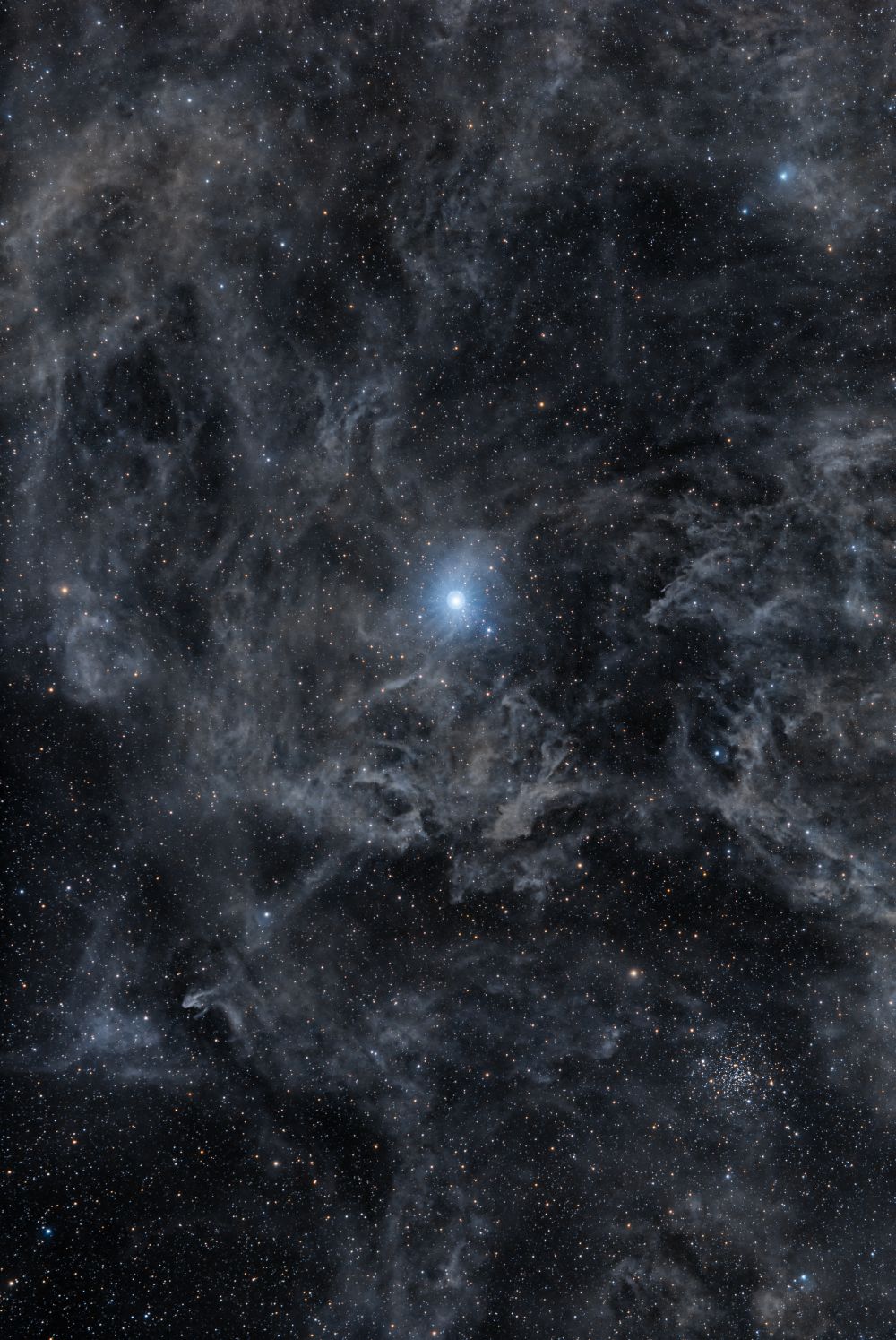 Integrated Flux Nebula - α UMi 