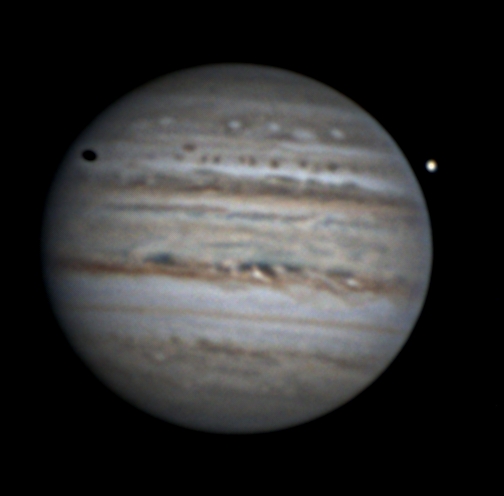 Юпитер, Европа и ее тень. 23 июля 2022 2:26.