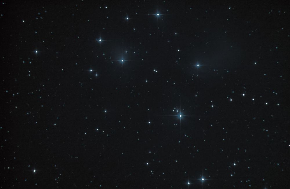 M 45 скопление Плеяды