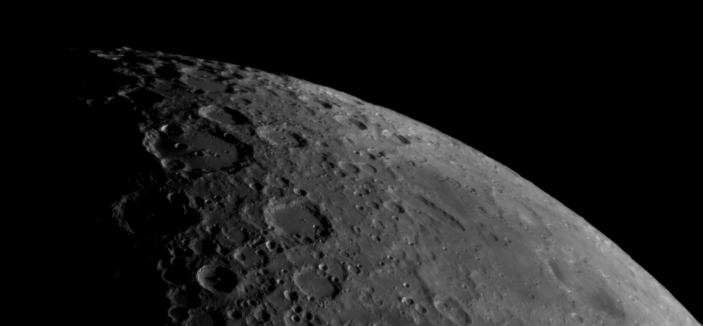 Панорама южной части Луны из 6-ти фрагментов