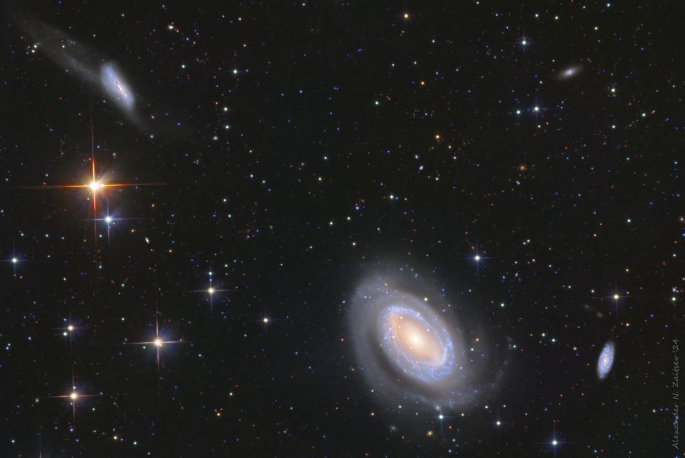 Район NGC4725 в LRGB