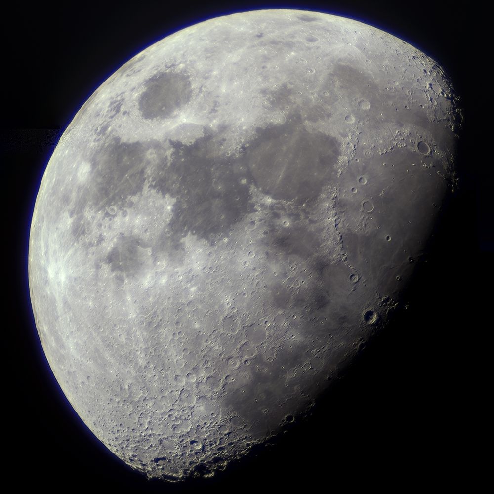 Луна 3 октября с 705 рефрактора 