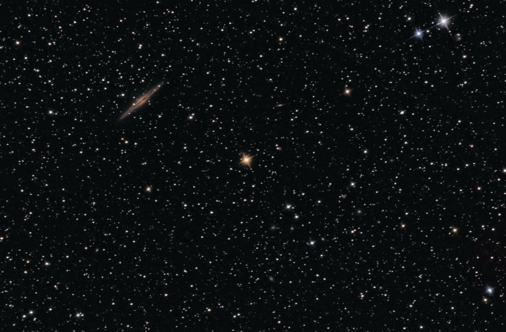 Галактика NGC 891 в созвездии Андромеды