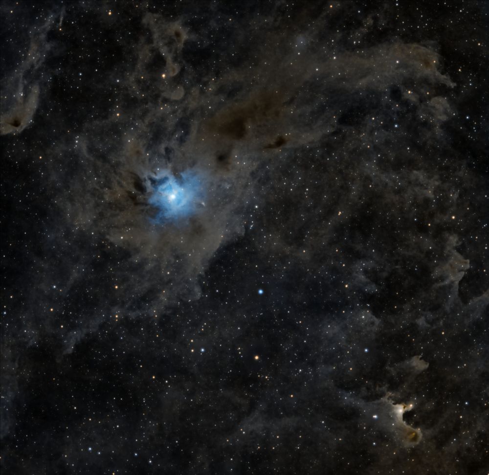 NGC 7023 - The Iris nebula | Sh 2-136 - The Ghost nebula