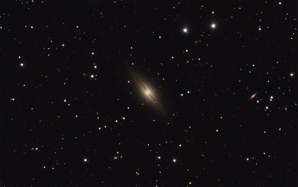 NGC 7814 (Малое Сомбреро в созвездии Пегаса)