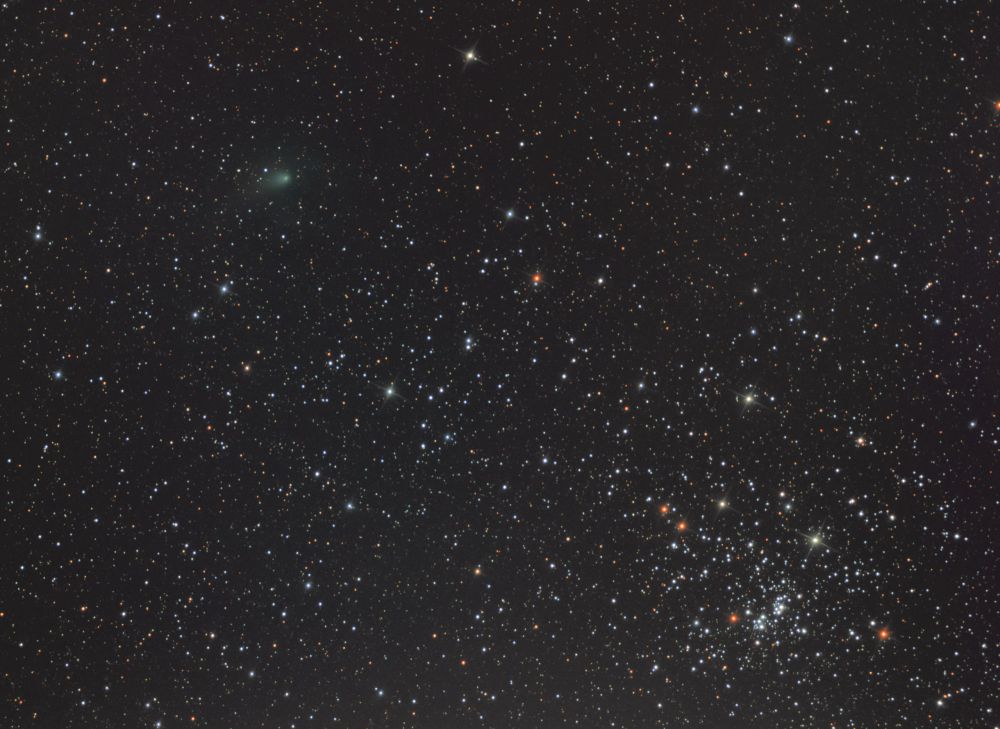 Комета C/2017 T2(PANSTARRS) и рассеянное скопление NGC 884 (Хи без Аш)
