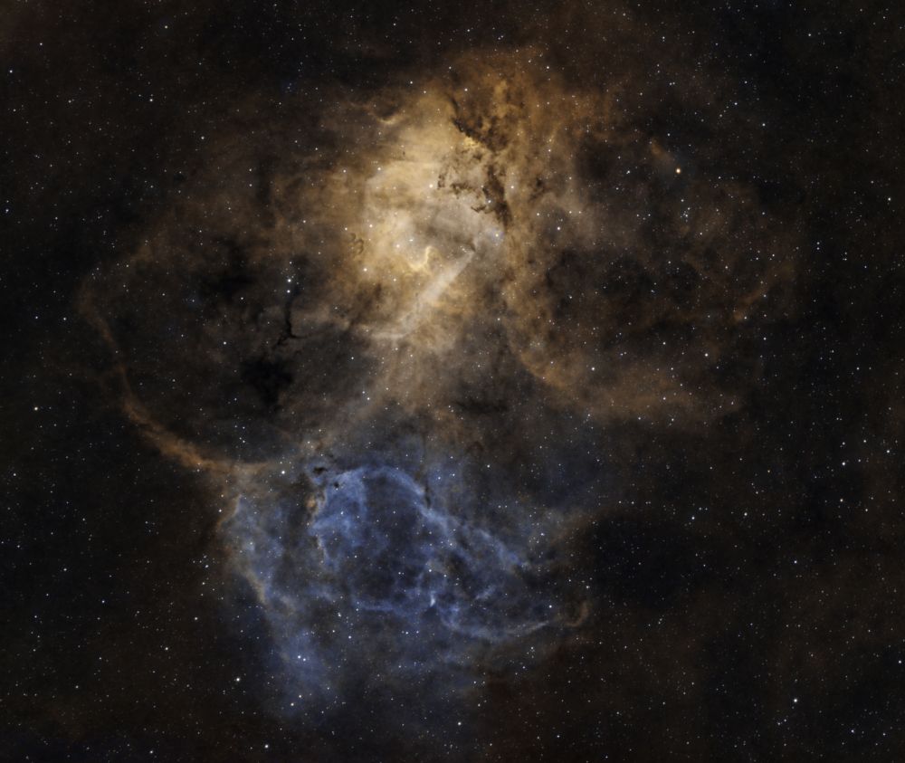 Sh 2-132 - The Lion nebula HOO