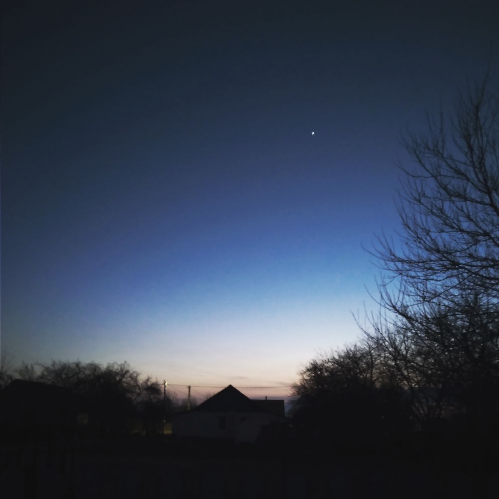 Венера на вечернем небе 