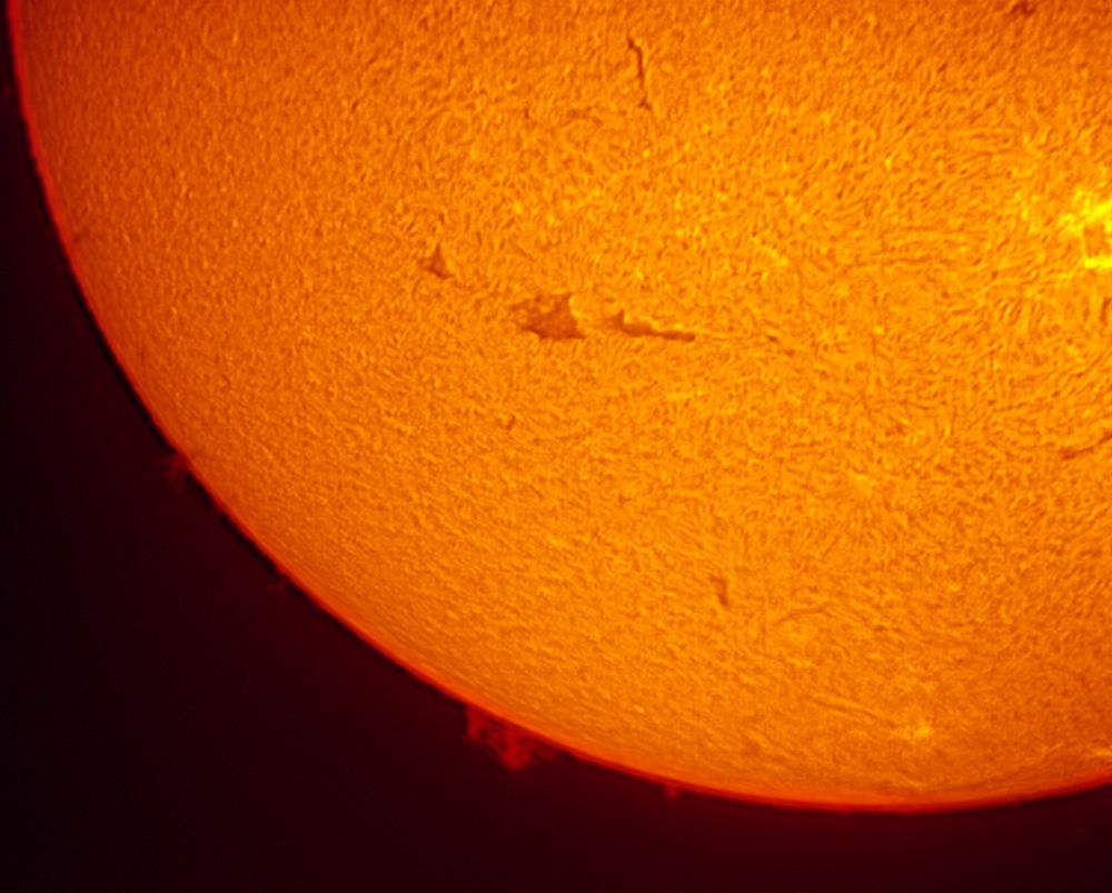 Солнце (участок) H-Alpha 19 октября 2023