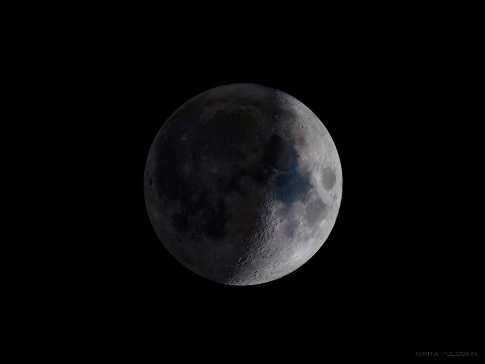 Луна 18 февраля. Композитное фото