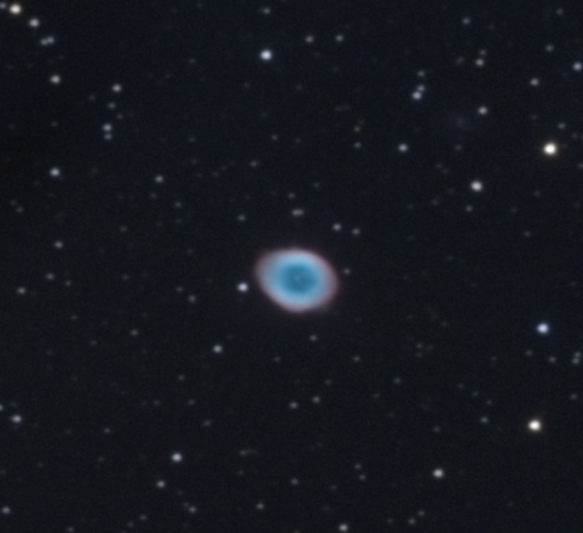 Туманность Кольцо и галактика IC 1296