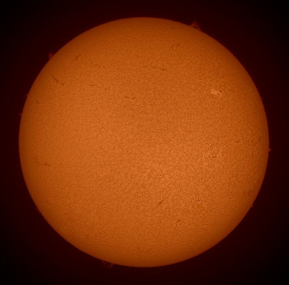 Солнце 02.06.2022 в H-aльфа