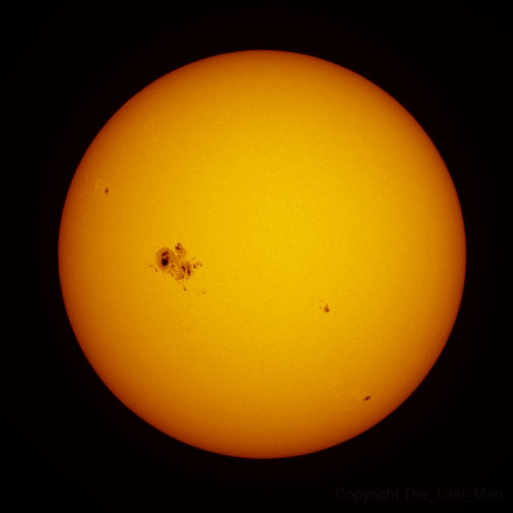 Sun with sunspot group 2192, 22 oct 2014
