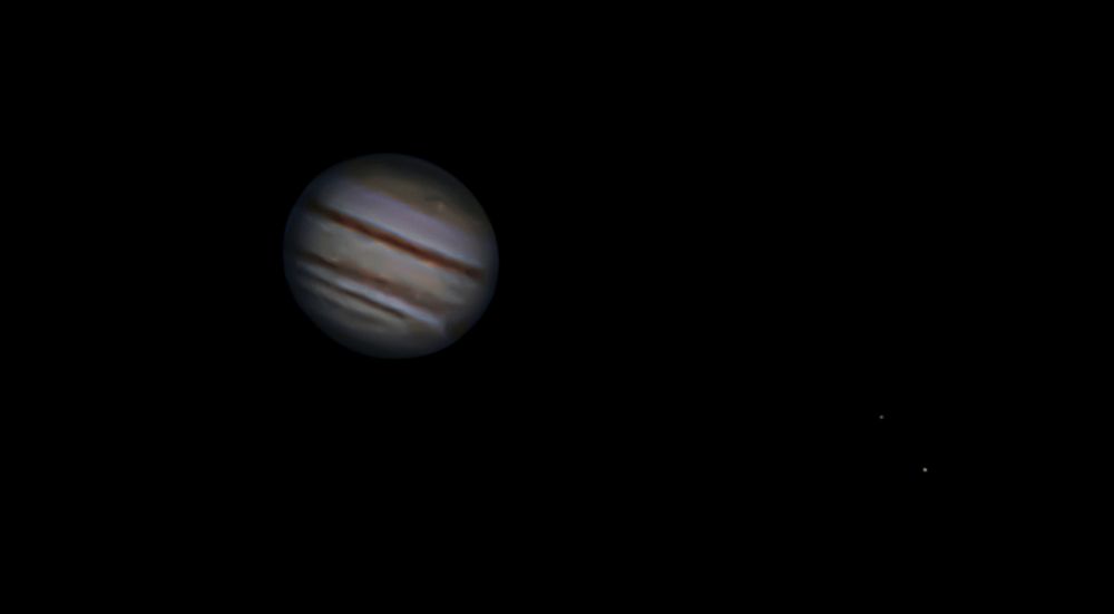 Юпитер и его спутники Ио и Европа--01.11.2022