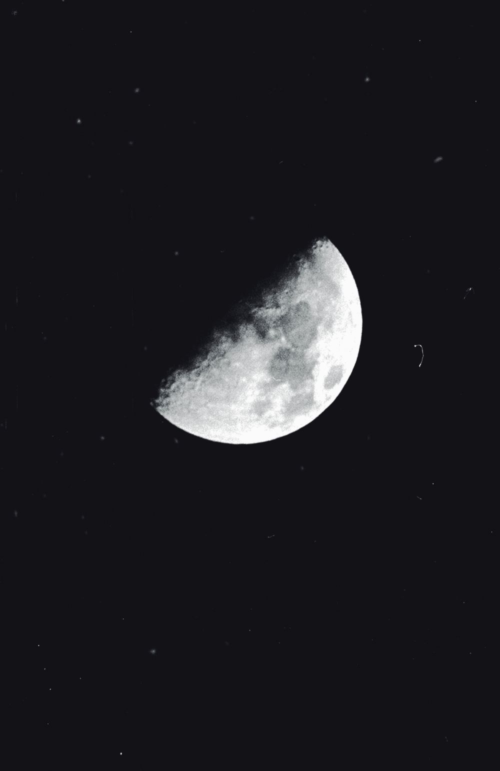 Луна на пленку