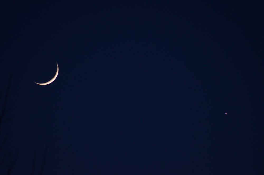 Луна / Венера / 22.02.2023