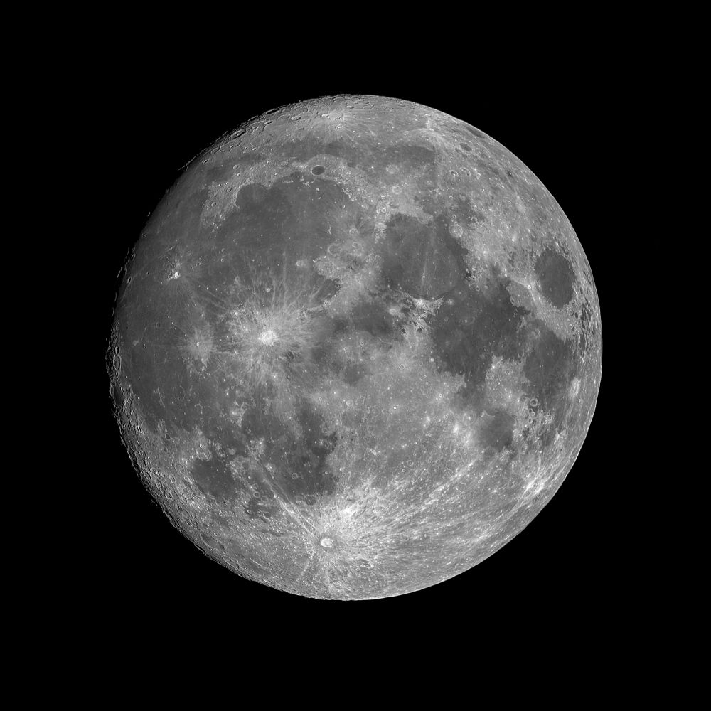 Луна 29 августа 2023