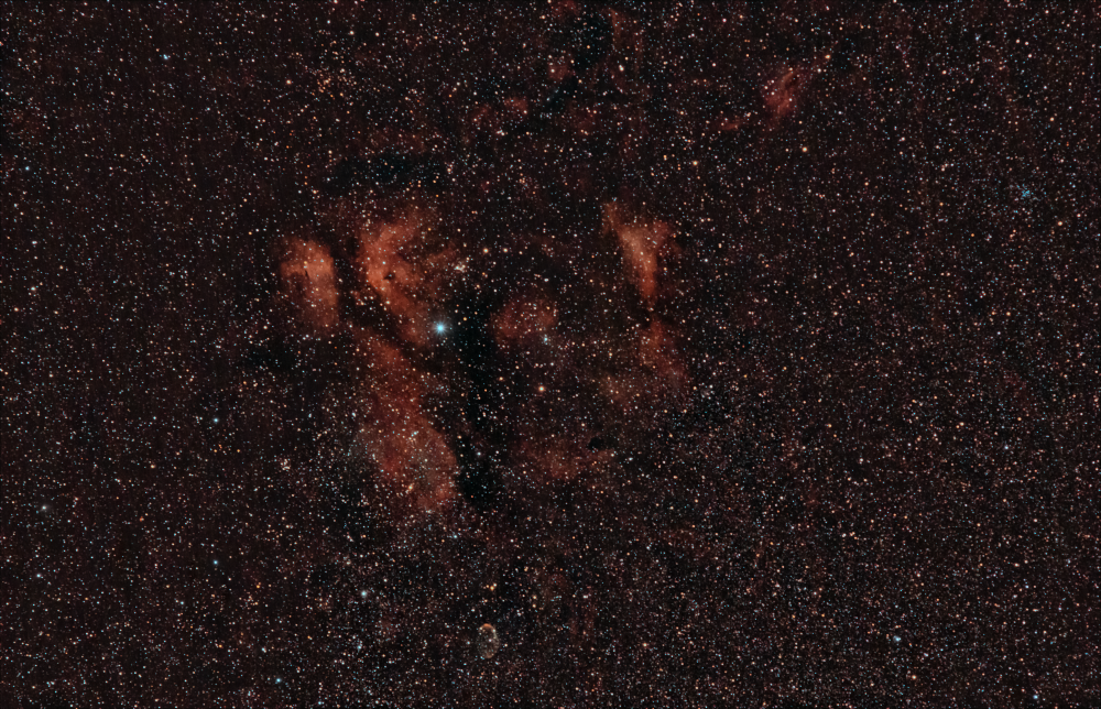 Окрестности звезды Садр в созвездии Лебедя. 25-26.09.2023