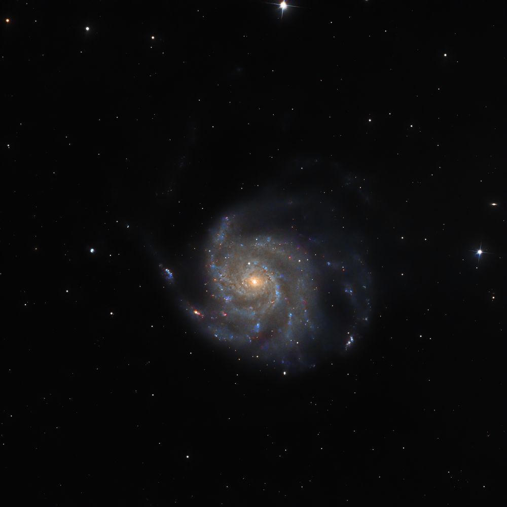 M101 (The Pinwheel Galaxy) - астрофотография