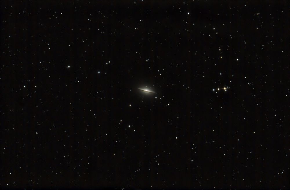 M104 Галактика "Сомбреро"