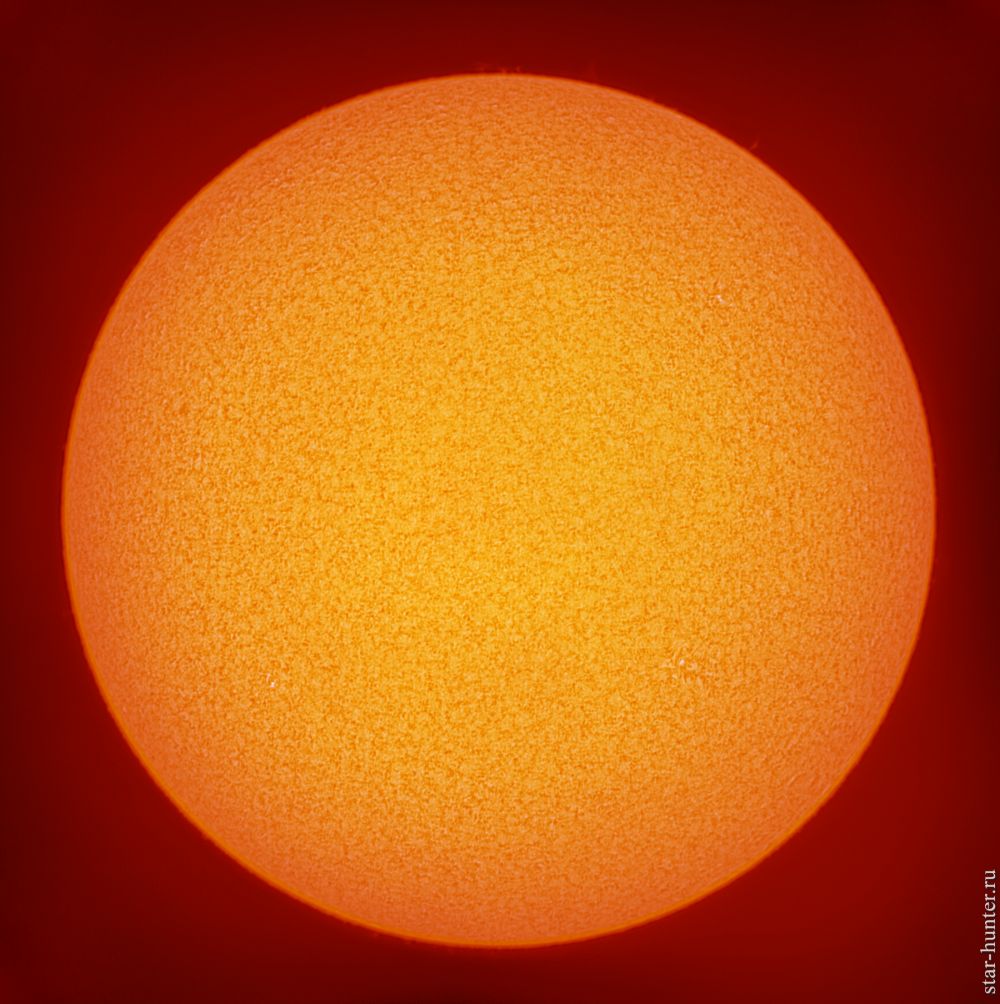 H-alpha Sun. November 4, 2019, 11:06.