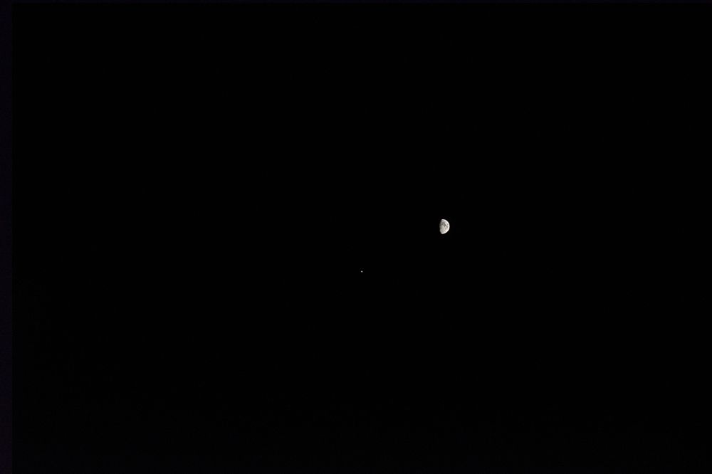 Сближение Луны и Юпитера