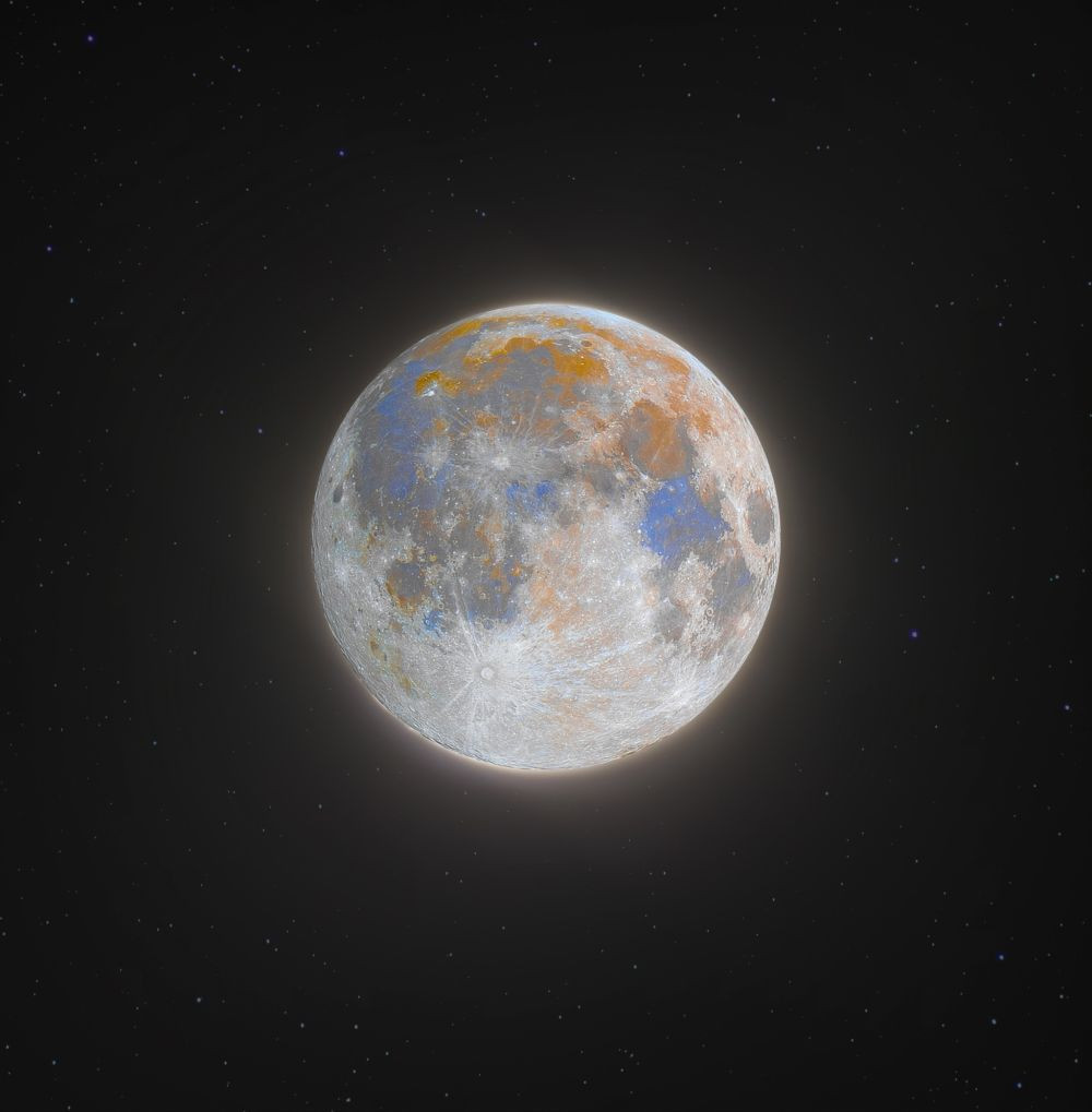 Mineral moon