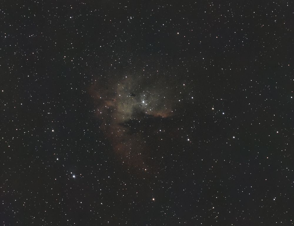 Туманность Пакман (NGC 281)