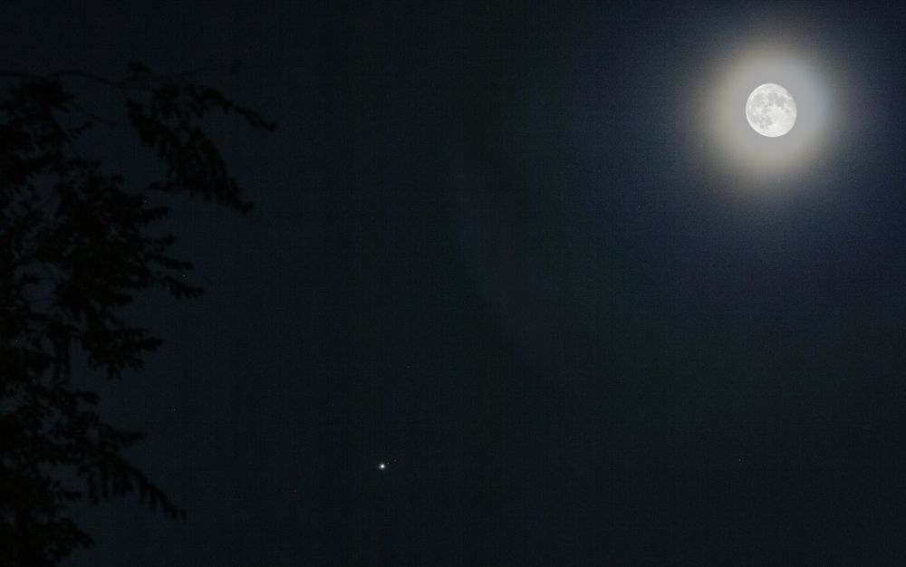 Moon and Jupiter 