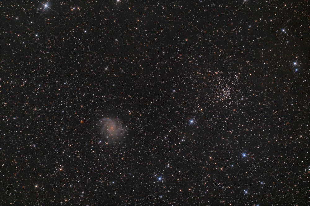 NGC 6946 ("Галактика Фейерверк") и NGC 6939