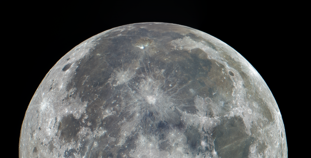 Панорама из 4 снимков. Лучи расходящиеся от кратеров Коперник и Кеплер. Луна 09.02.2020. 99,8%.