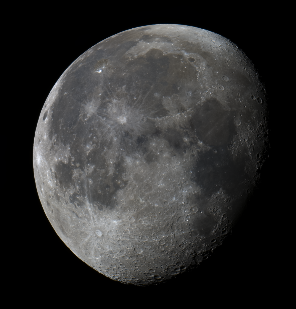 Луна 05.08.2023. Освещенность 85,1%. Панорама из 10 снимков. 