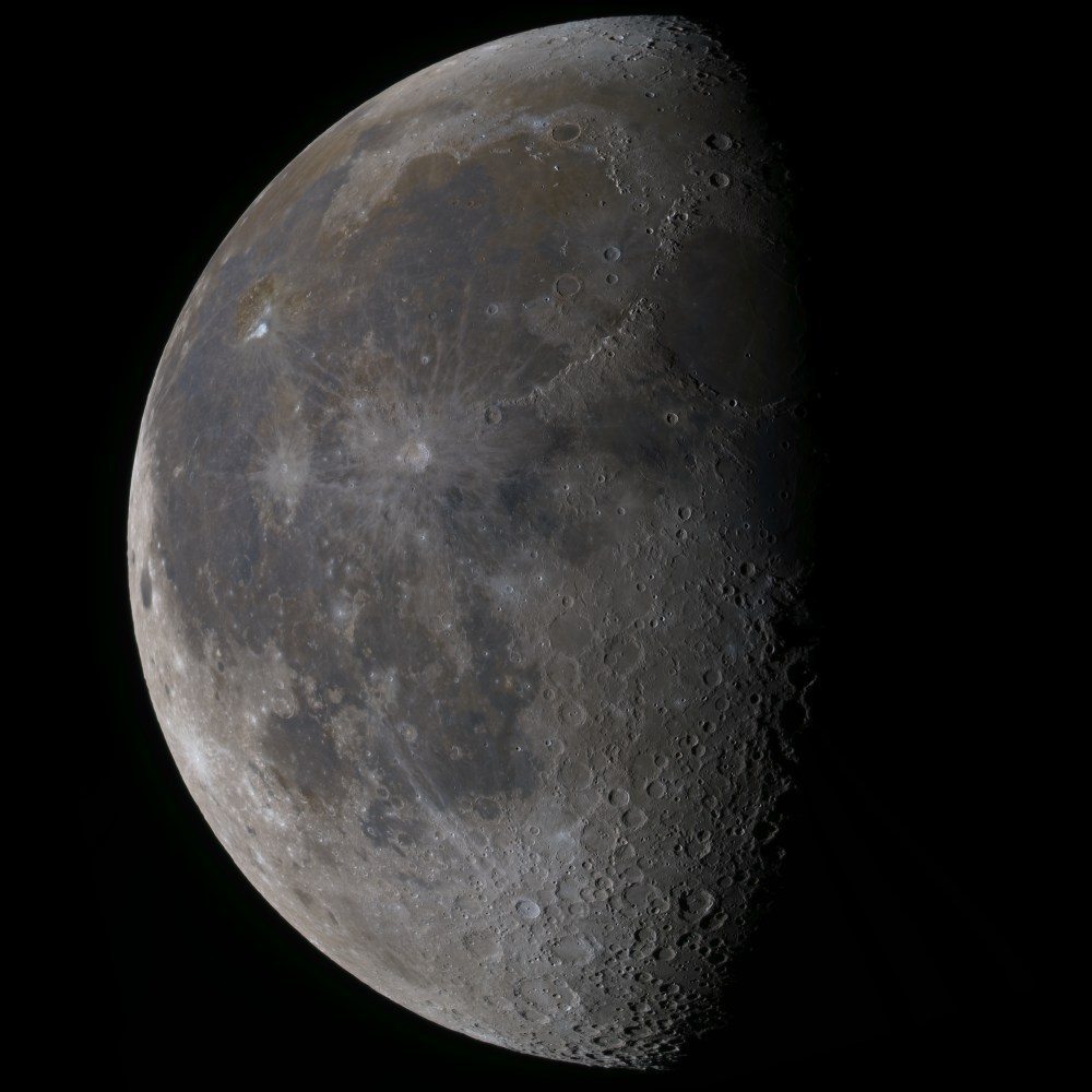 Панорама Луны из 2-ух фрагментов