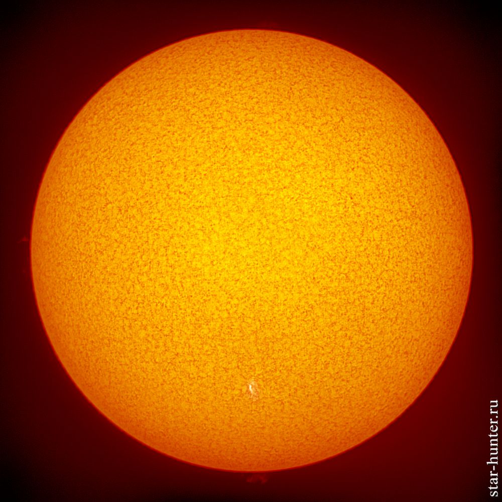 The Sun in H-alpha line. November 16, 2019, 10:45.