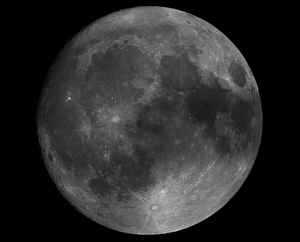 Moon 18.08.2024