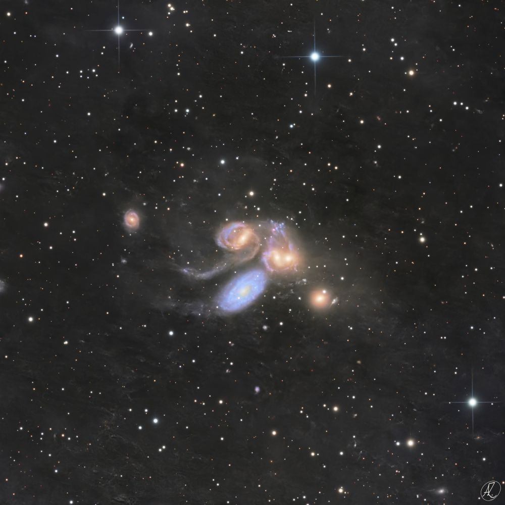 Stephan's Quintet (NGC7317, NGC7318A, NGC7318B, NGC7319)