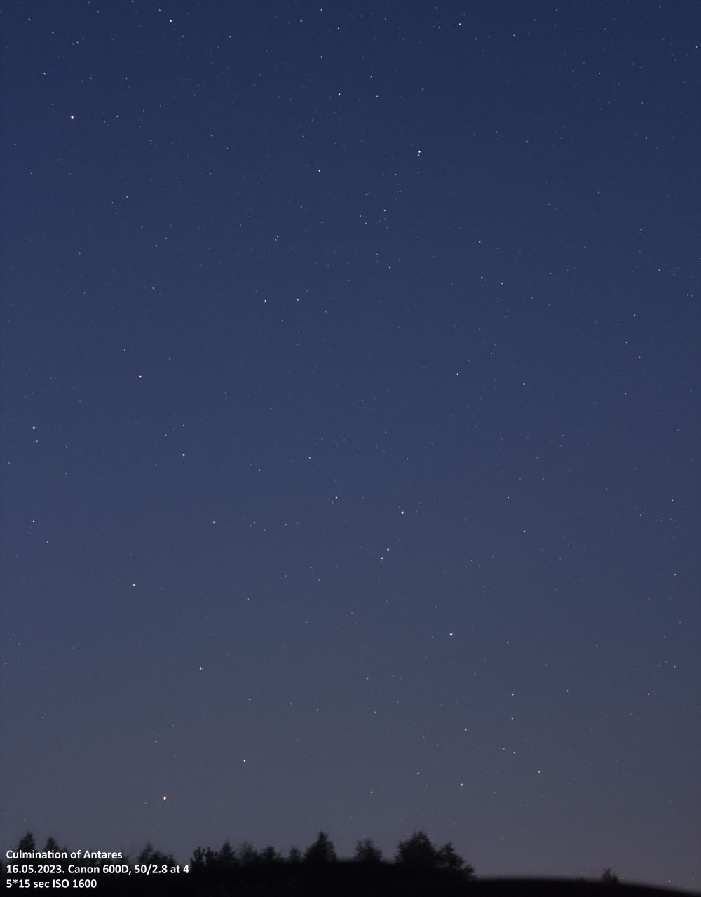Antares and Scorpio in the dawn sky