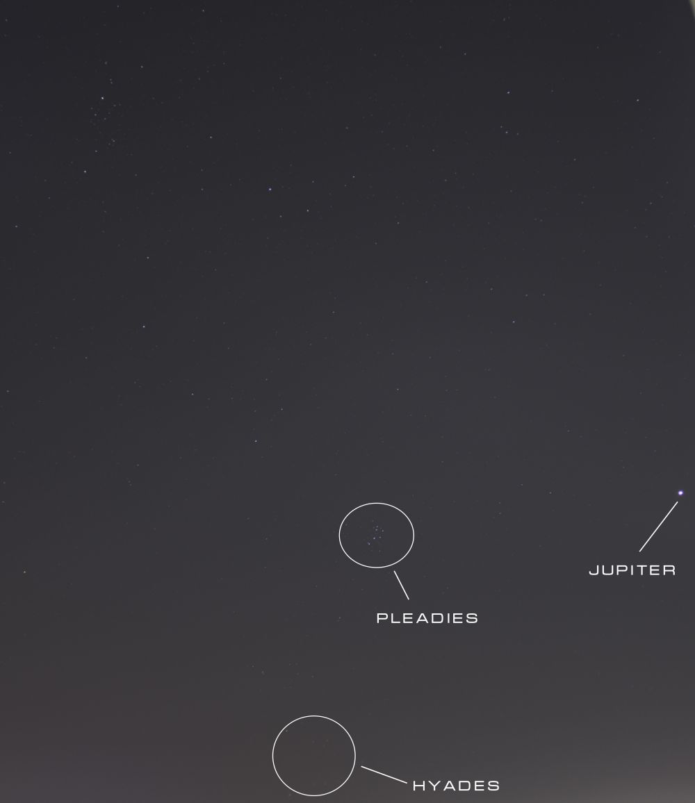 M45, Hyades and Jupiter overTyumen