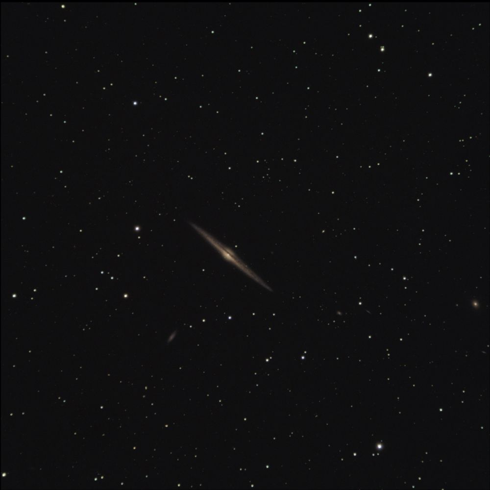 NGC 4565 - галактика Игла