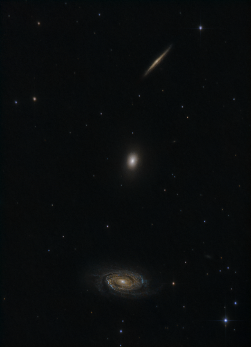 Трио Дракона NGC5985 NGC5982 NGC5981