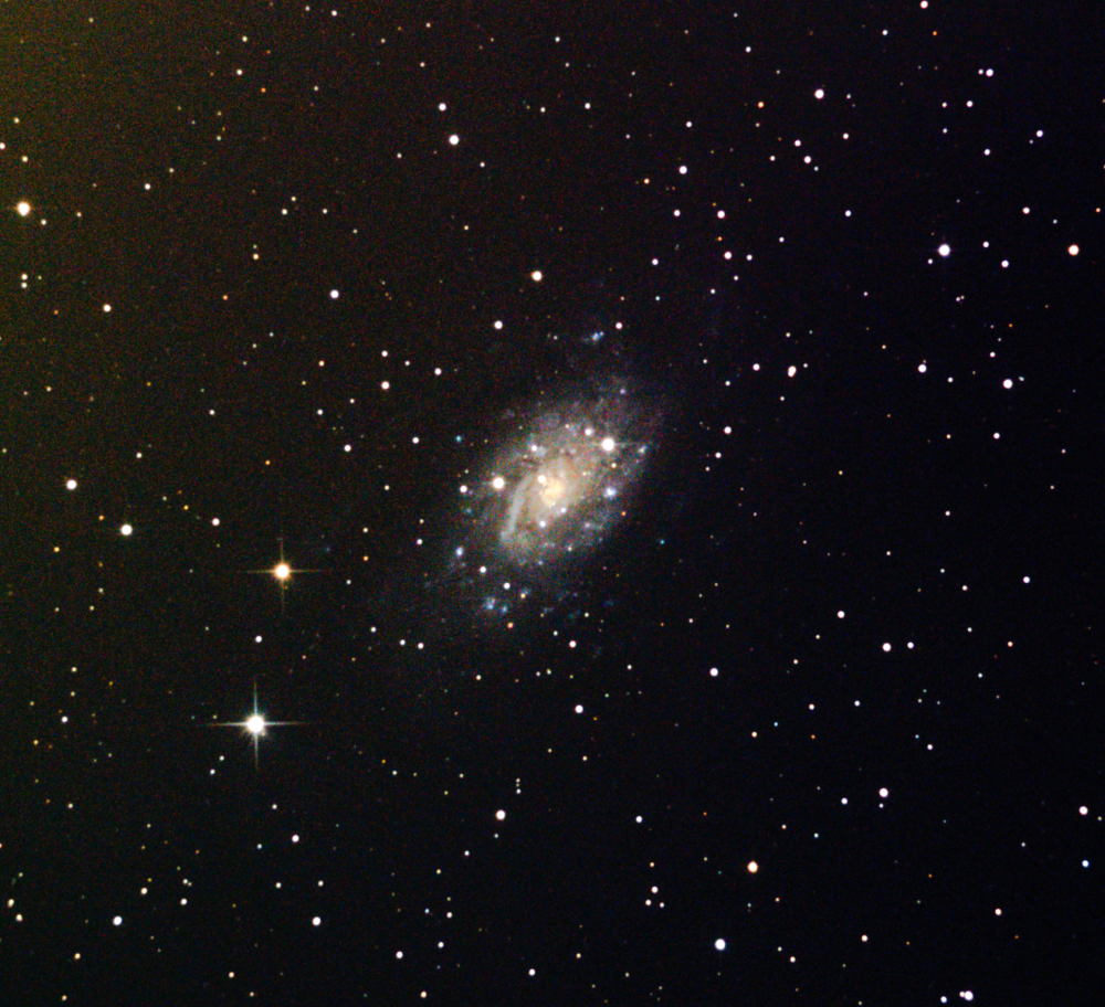 Caldwell 7 - NGC2403