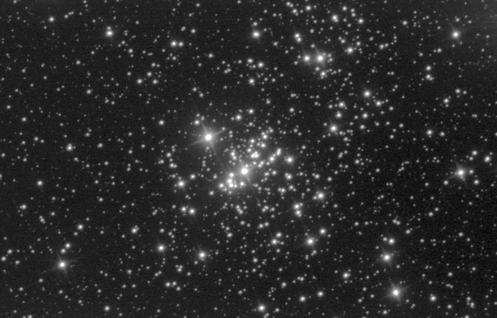 NGC 869 (h Персея)