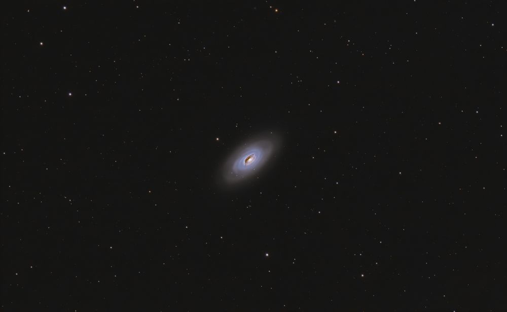 M 64  Галактика Черный Глаз