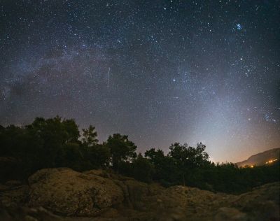 Метеор и зодиакальный свет
