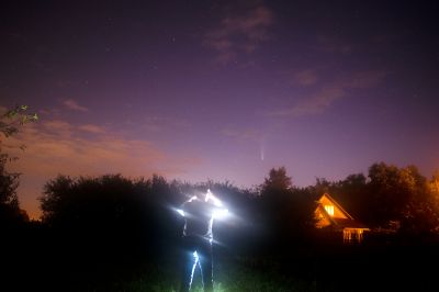 Наблюдая комету