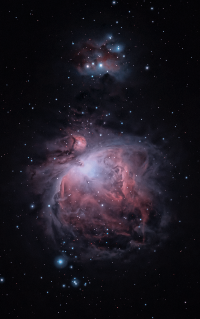 Туманности Ориона M 42 (Большая туманность Ориона) и NGC 1977 («Бегущий человек»)